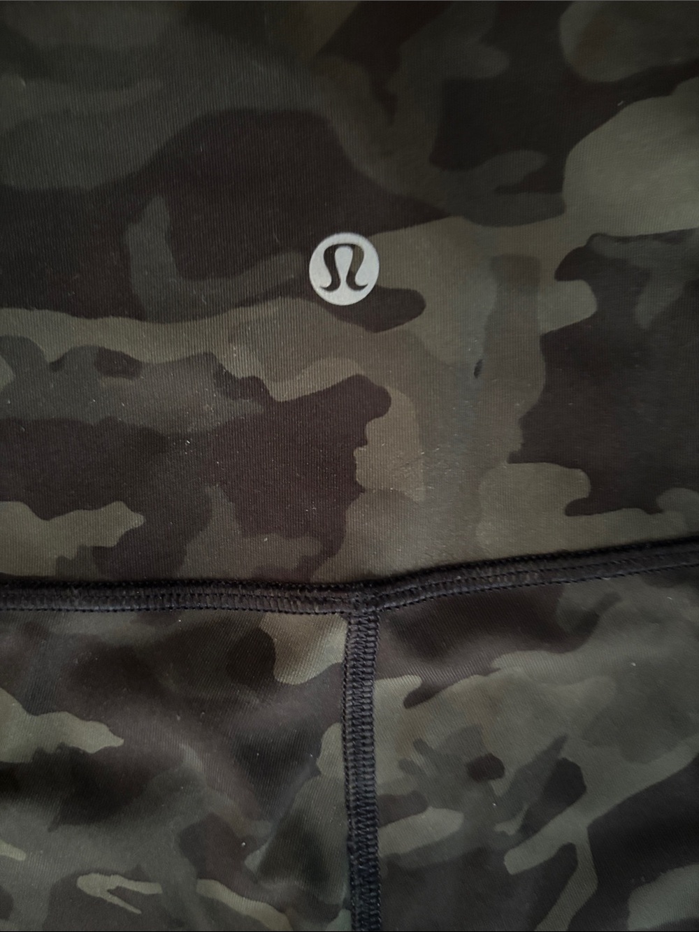 Lululemon Size 6 Wunder Under High-Rise Tight 25” Luxtreme Incognito Camo Green - Picture 3 of 3